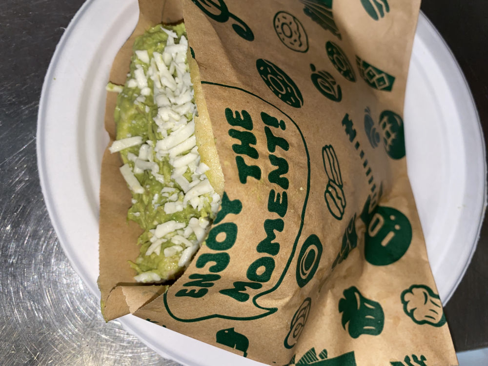 Arepa Reina Pepiada