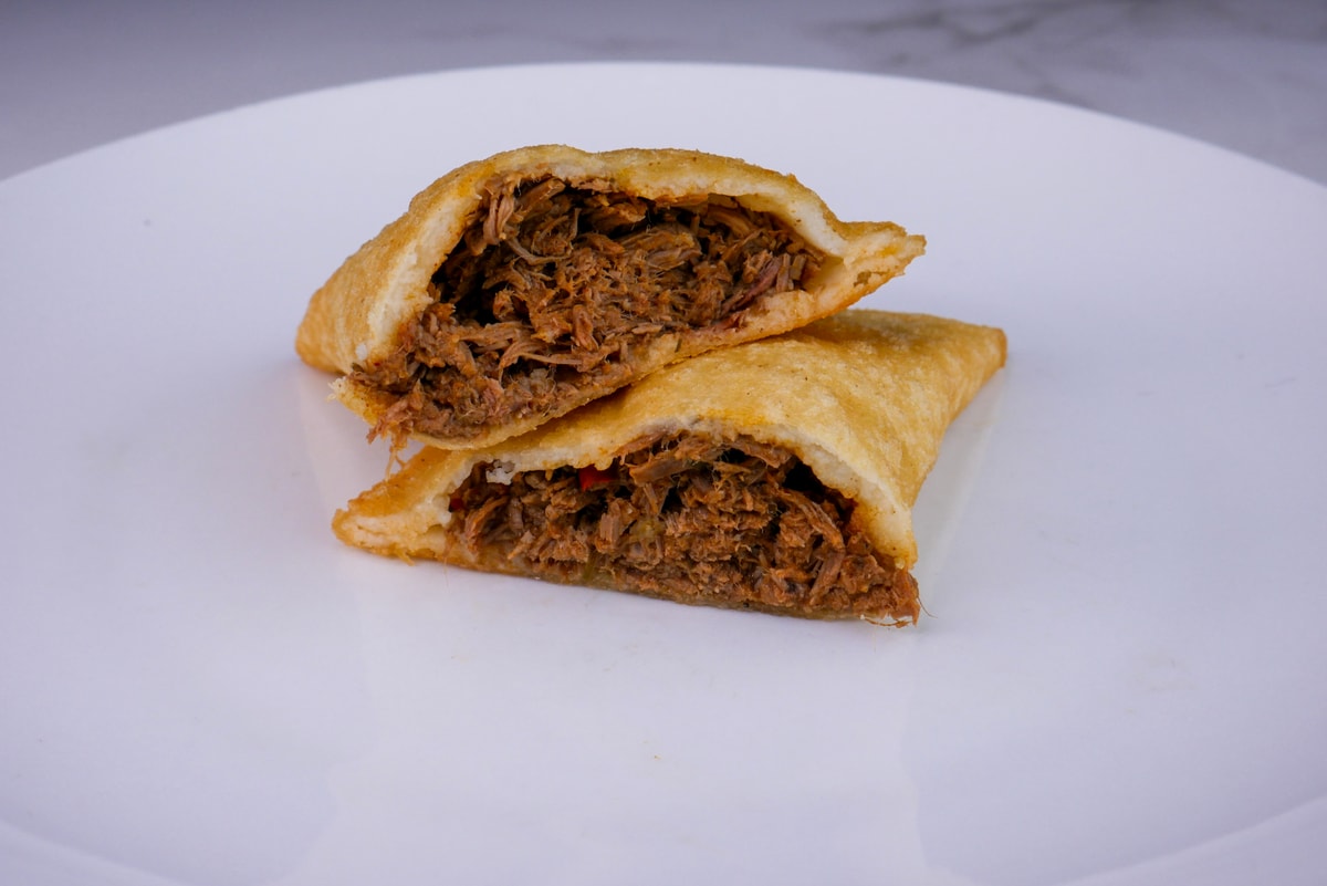 Empanada de Carne Mechada