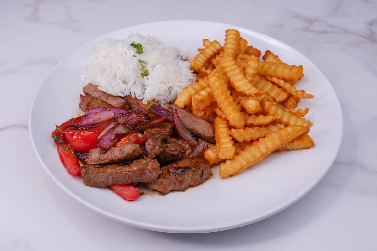 Lomo Saltado